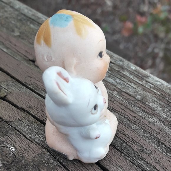 Mini Dollhouse Baby Porcelain Vintage UOGC Taiwan Tiny Bunny Rabbit - Picture 2 of 9